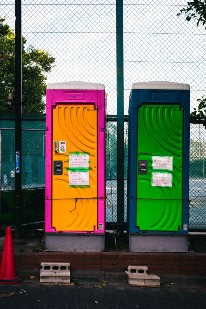 Best Affordable porta potty rental  in Versailles, MO