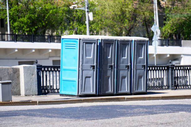 Best Portable restroom trailer rental  in Versailles, MO