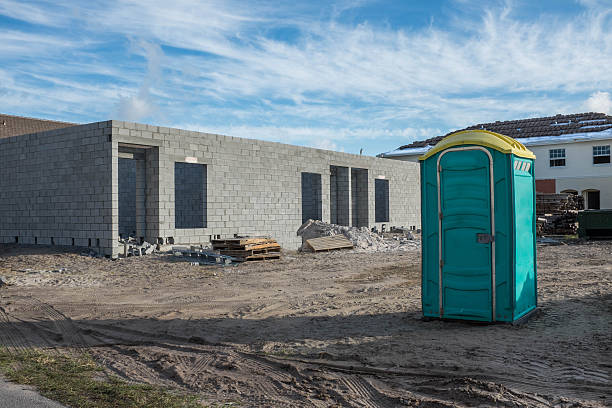 Best Luxury portable toilet rental  in Versailles, MO